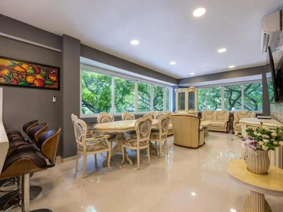 Class Suite Luxury Ac Provenza 麦德林