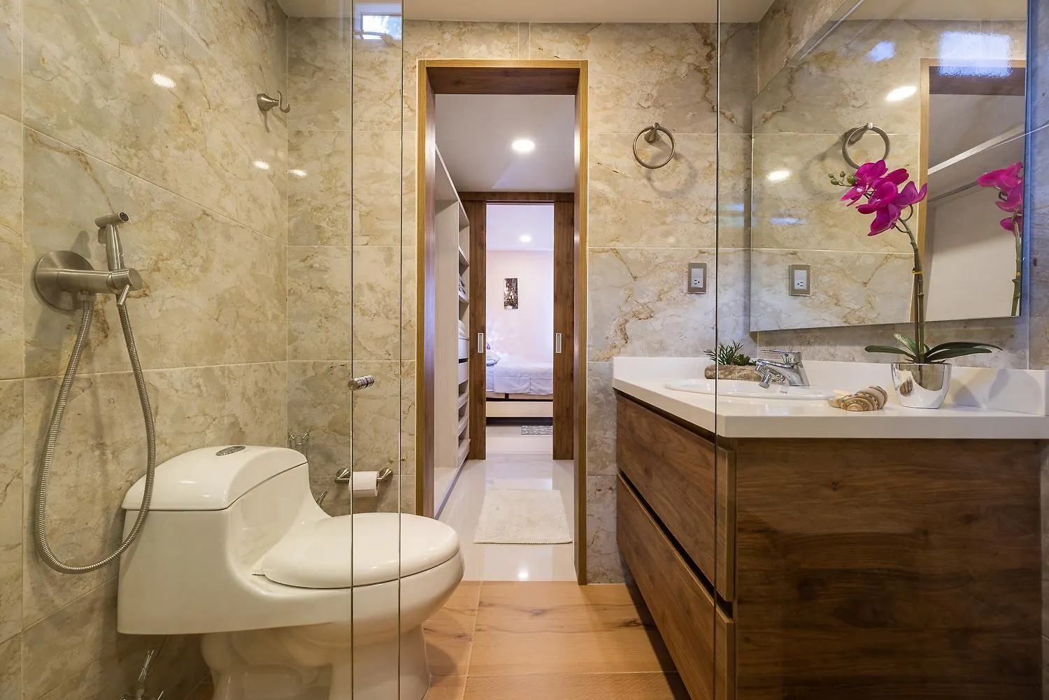 Class Suite Luxury Ac Provenza 麦德林 公寓