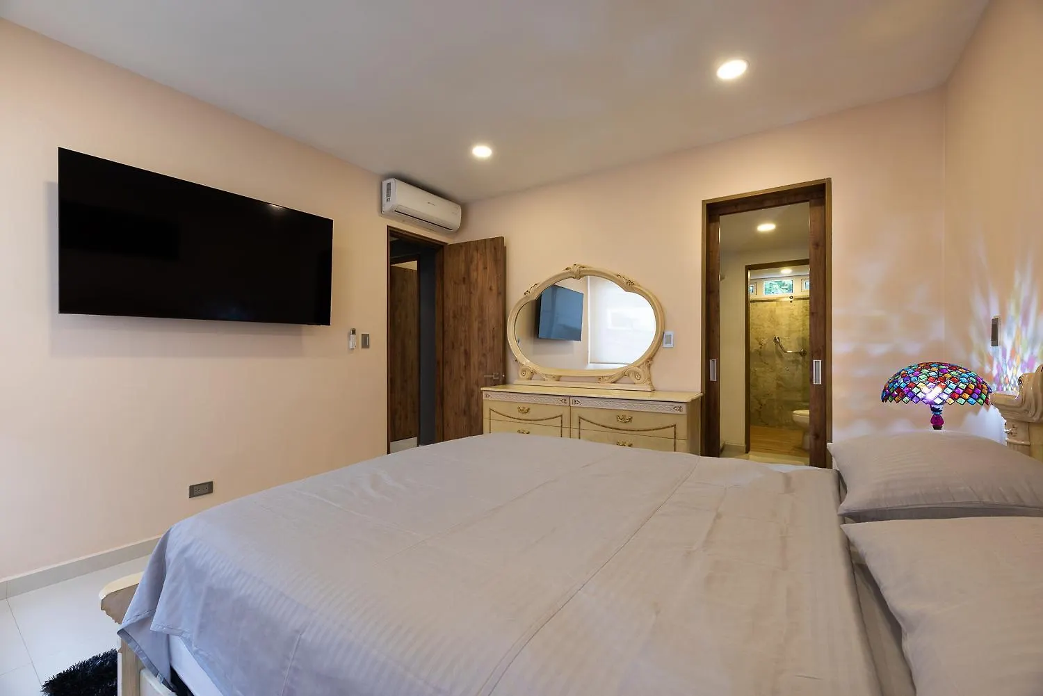 公寓 Class Suite Luxury Ac Provenza 麦德林 哥伦比亚
