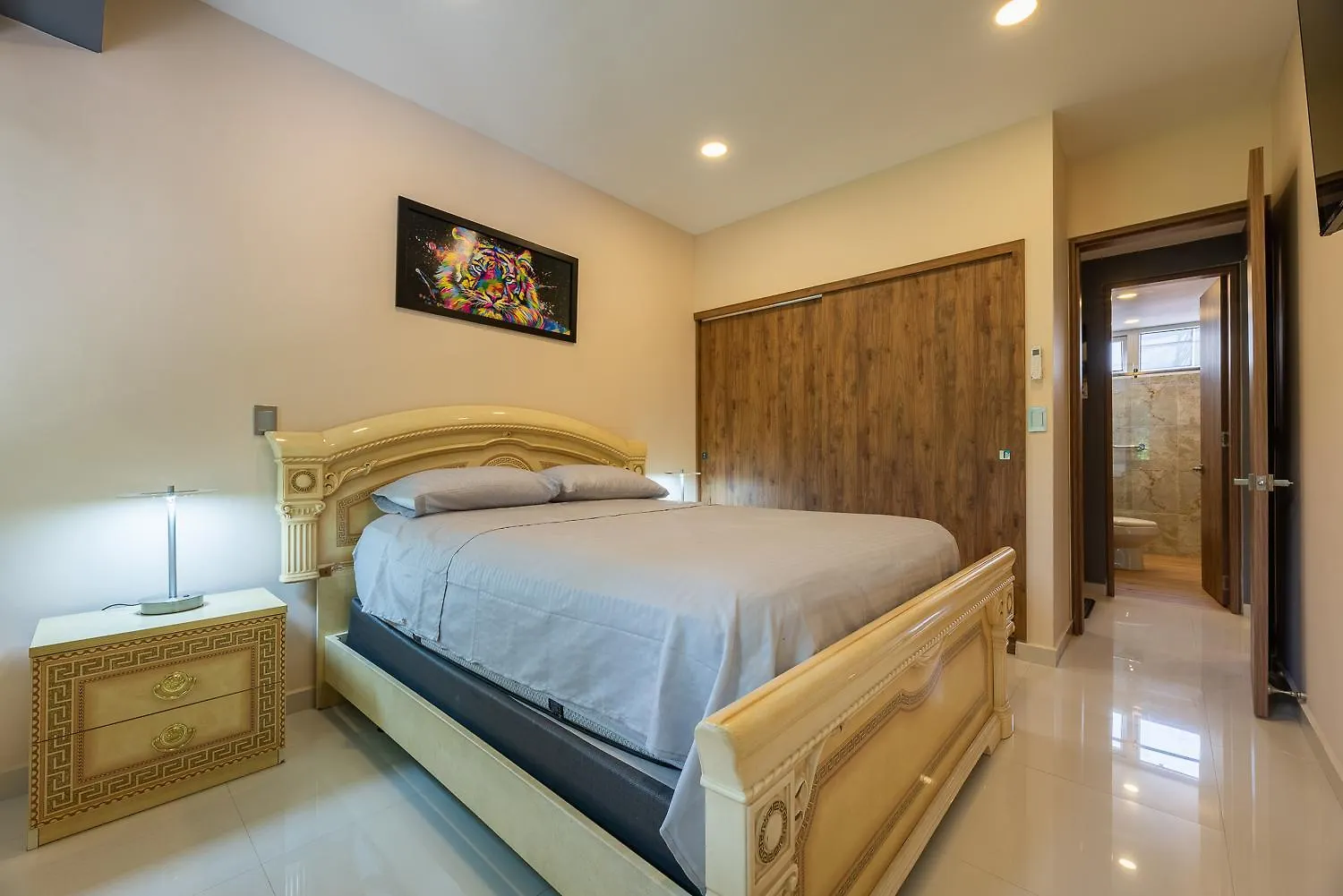 Class Suite Luxury Ac Provenza 麦德林
